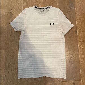 Under Armour White Striped Performance Short Sleeve Tee